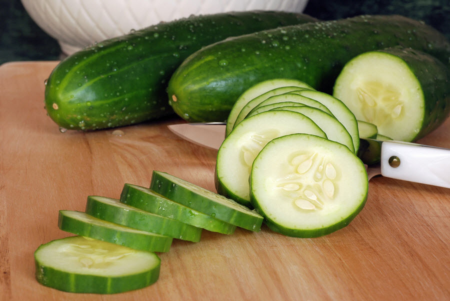 English Cucumbers - They're kinda big ! 